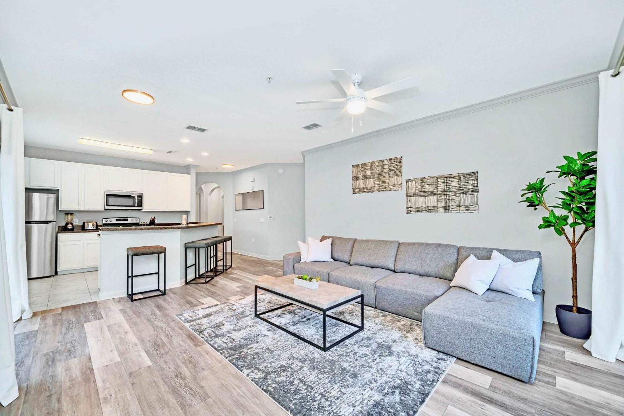 Near Disney - 3Br Condo - Games Pool & Sauna オーランド エクステリア 写真